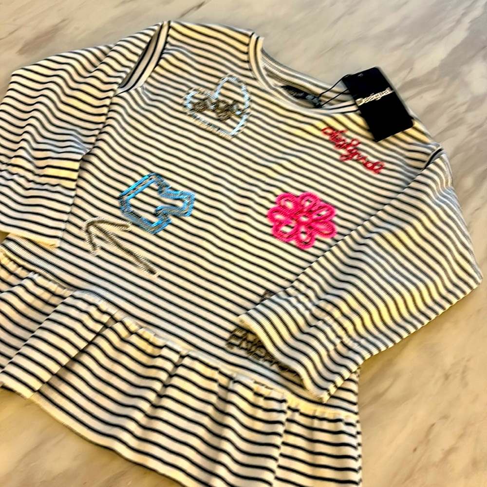 Desigual kids top size 7/8 NWT